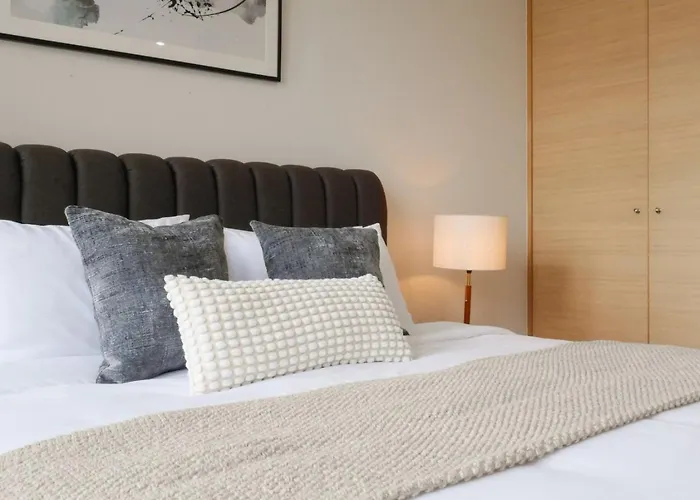Near Bts L Prime Sathorn Cbd L Sauna 公寓 曼谷