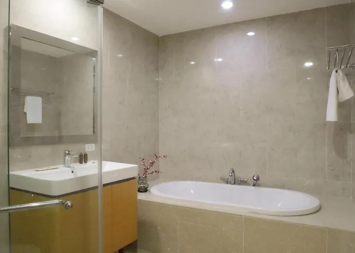 公寓 Near Bts L Prime Sathorn Cbd L Sauna *